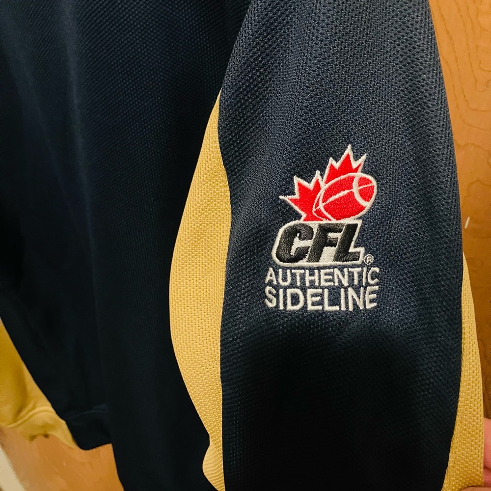 Reebok Navy and Gold Logo Sweatshirt - Picture 4 of 5